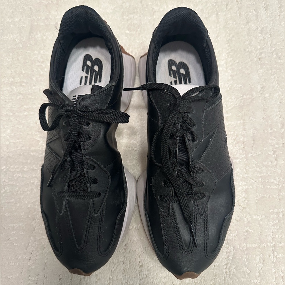 Women’s New Balance 327 Black Sneakers with White and Brown Accents. Size 7.5